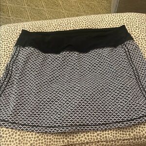 Lululemon patterned tennis skirt